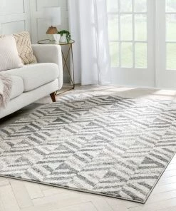 Well Woven Cordoba Modern Geometric Diamond Pattern Grey Rug