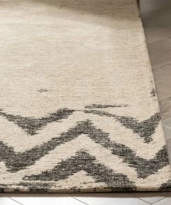 Well Woven Cassino Contemporary Chevron Brown Kilim-Style Rug