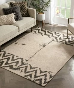 Well Woven Cassino Contemporary Chevron Brown Kilim-Style Rug