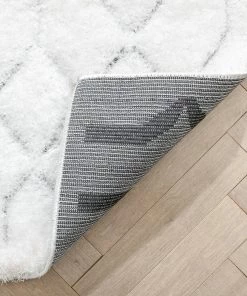 Well Woven Moroccan Winona Honeycomb Hexagon Pattern Shag Ivory 3D Textured Rug