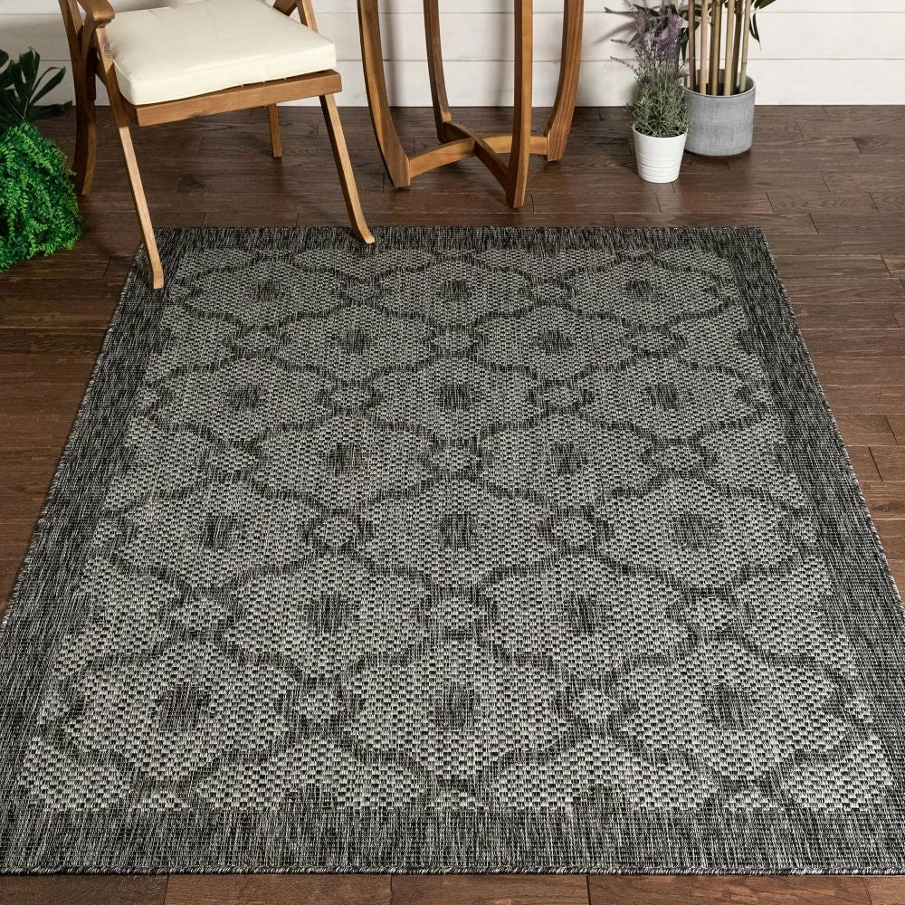 Well Woven Sol Lattice Trellis Indoor Outdoor Grey Flatweave Rug 1 Well Woven Sol Lattice Trellis Indoor Outdoor Grey Flatweave Rug