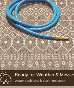 Well Woven Nord Moroccan Tribal Indoor Outdoor Taupe Flatweave Rug