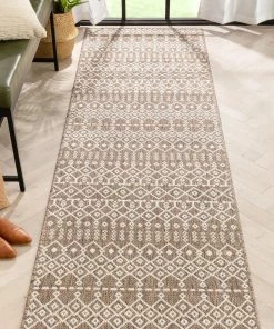 Well Woven Nord Moroccan Tribal Indoor Outdoor Taupe Flatweave Rug