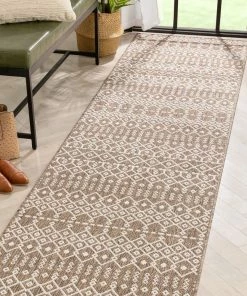 Well Woven Nord Moroccan Tribal Indoor Outdoor Taupe Flatweave Rug