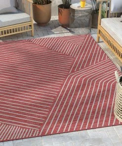 Well Woven Linden Modern Stripes Indoor/Outdoor Red Flat-Weave Rug