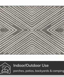 Well Woven Kesia Modern Striped Black Indoor/Outdoor Rug