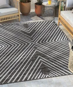 Well Woven Kesia Modern Stripes Indoor/Outdoor Grey Flat-Weave Rug