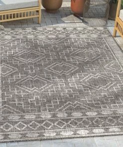 Well Woven Global Quay Tribal Diamond Black Indoor/Outdoor Rug