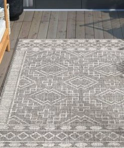 Well Woven Global Quay Tribal Diamond Black Indoor/Outdoor Rug