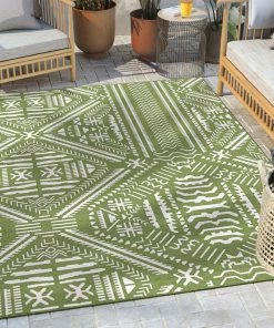 Well Woven Khalo Tribal Indoor/Outdoor Green Flat-Weave Rug Global