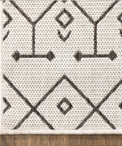 Well Woven Nord Moroccan Tribal Indoor Outdoor Ivory Flatweave Rug