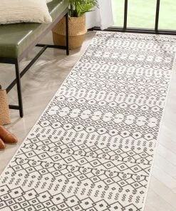 Well Woven Nord Moroccan Tribal Indoor Outdoor Ivory Flatweave Rug