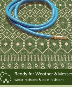 Well Woven Nord Moroccan Tribal Indoor Outdoor Green Flatweave Rug