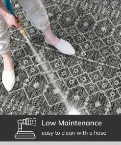 Well Woven Nord Moroccan Tribal Indoor Outdoor Grey Flatweave Rug