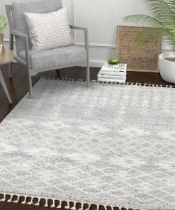 Well Woven Tozi Moroccan Tribal Grey Shag Rug