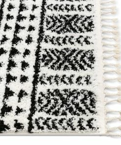 Well Woven Global Tayanna Tribal Moroccan Ivory Shag Rug