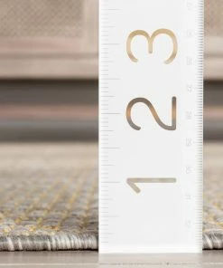 Well Woven Sienna Modern Solid Pattern Yellow Flat-Weave Indoor/Outdoor Rug