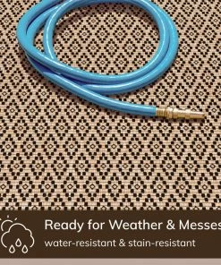 Well Woven Sorrel Moroccan Lattice Trellis Natural Indoor Outdoor Rug