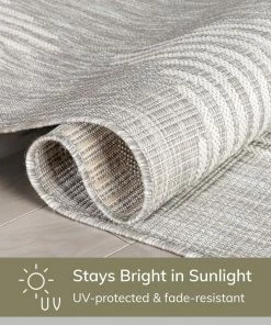 Well Woven Kai Modern Chevron Pattern Grey Flat-Weave Indoor/Outdoor Rug