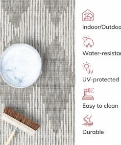 Well Woven Kai Modern Chevron Pattern Grey Flat-Weave Indoor/Outdoor Rug