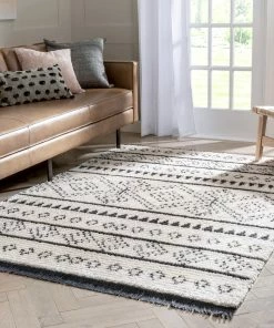 Well Woven Odina Tribal Diamond Lattice Pattern Grey High-Low Textured Pile Rug
