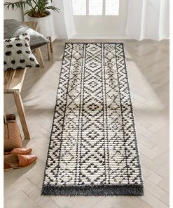 Well Woven Global Tallulah Tribal Diamond Lattice Pattern Grey High-Low Textured Pile Rug