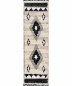 Well Woven Una Moroccan Diamond Medallion Pattern Grey High-Low Textured Pile Rug Global