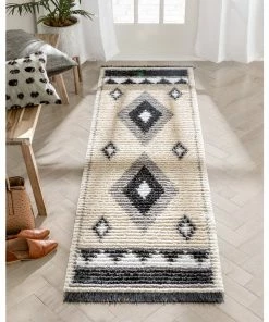 Well Woven Una Moroccan Diamond Medallion Pattern Grey High-Low Textured Pile Rug Global