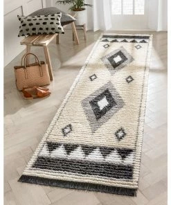 Well Woven Una Moroccan Diamond Medallion Pattern Grey High-Low Textured Pile Rug Global