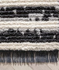 Well Woven Sakari Moroccan Diamond Medallion Pattern Grey High-Low Textured Pile Rug Global