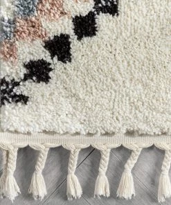 Well Woven Moselle Vintage Moroccan Diamond Ivory Shag Rug Global