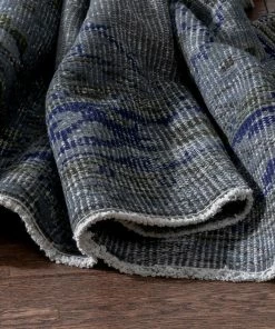 Well Woven Global Arion Grey Overdyed Medallion One-of-a-Kind Handmade Wool Area Rug 6'7