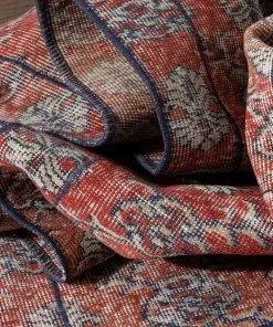 Well Woven Global Ardon Red & Navy Blue Persian Geometric Lattice Pattern One-of-a-Kind Handmade Wool Area Rug 2'8