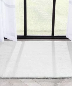 Well Woven Crest Modern Glam Faux Fur Plush White Shag Rug