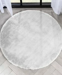 Well Woven Crest Modern Glam Faux Fur Plush White Shag Rug