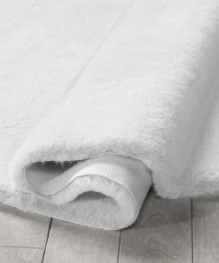 Well Woven Crest Modern Glam Faux Fur Plush White Shag Rug