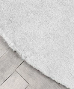 Well Woven Crest Modern Glam Faux Fur Plush White Shag Rug