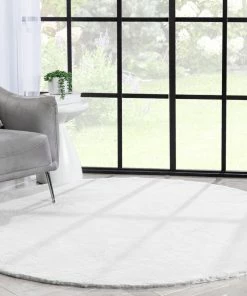 Well Woven Crest Modern Glam Faux Fur Plush White Shag Rug