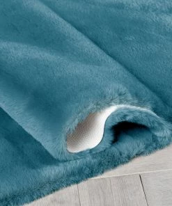 Well Woven Crest Modern Glam Faux Fur Plush Light Blue Shag Rug 37 Well Woven Crest Modern Glam Faux Fur Plush Light Blue Shag Rug