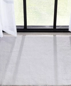 Well Woven Crest Modern Glam Faux Fur Plush Grey Shag Rug