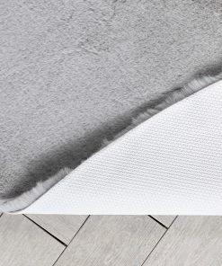 Well Woven Crest Modern Glam Faux Fur Plush Grey Shag Rug