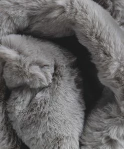 Well Woven Crest Modern Glam Faux Fur Plush Grey Shag Rug