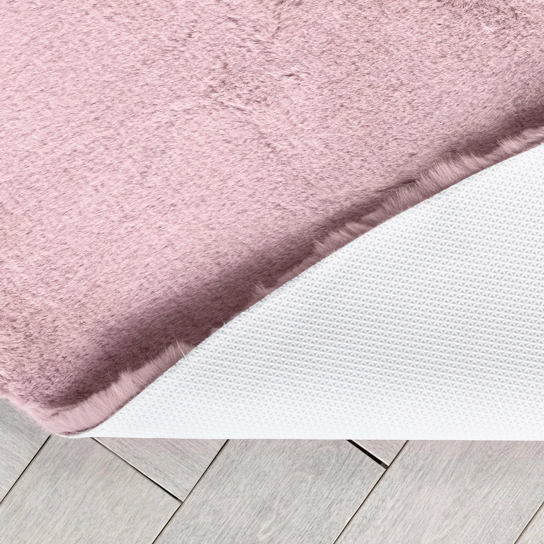 Well Woven Crest Modern Glam Faux Fur Plush Light Pink Shag Rug 26 Well Woven Crest Modern Glam Faux Fur Plush Light Pink Shag Rug