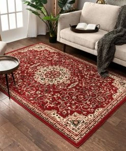 Well Woven Isfahan Red Traditional Rug