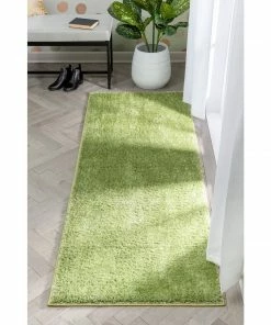 Well Woven Chroma Glam Solid Ultra Soft Green Multi-Textured Shimmer Pile Shag Rug 23 Well Woven Chroma Glam Solid Ultra Soft Green Multi-Textured Shimmer Pile Shag Rug