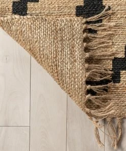 Well Woven Global Rabia Jute Tribal Natural Black Hand-Woven Chunky-Textured Rug
