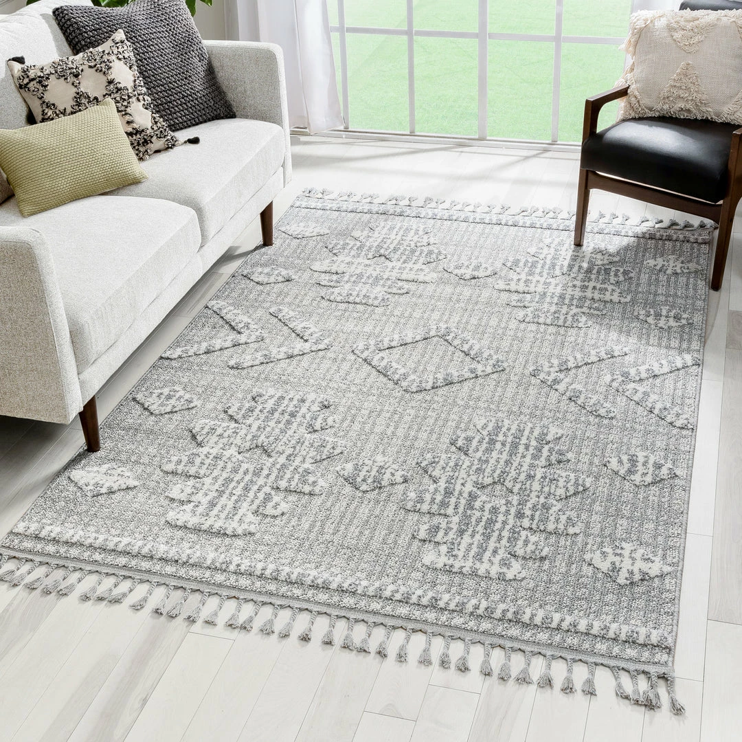 Well Woven Savannah Tribal Geometric Pattern Grey High-Low Textured Rug 1 Well Woven Savannah Tribal Geometric Pattern Grey High-Low Textured Rug