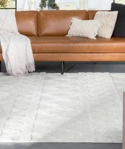 Well Woven Global Austen Ivory Vintage Diamond Pattern Ivory Farmhouse Rug