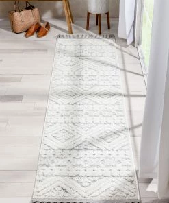 Well Woven Global Eliana Tribal Geometric Chevron Pattern Cream High-Low Textured Rug