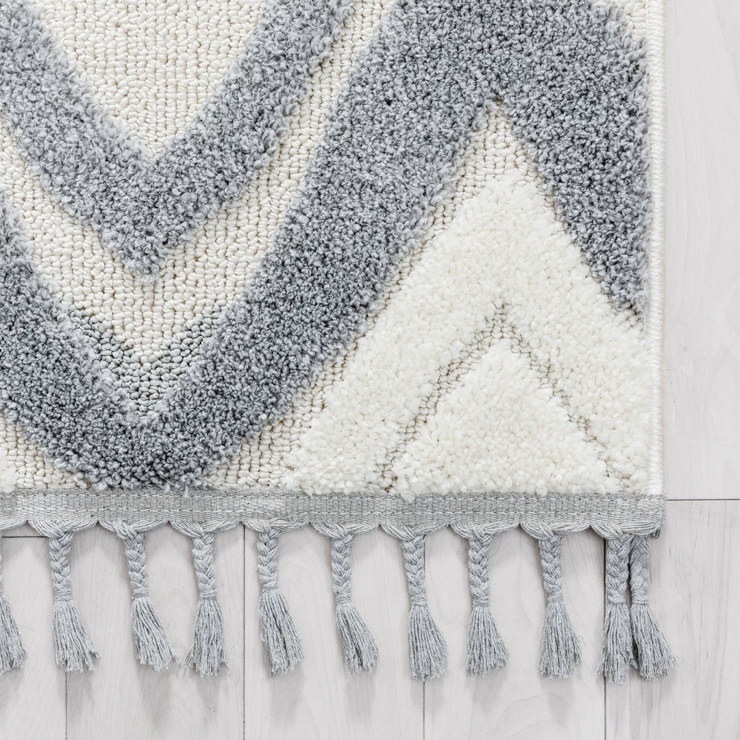 Well Woven Tribal Raelynn Contemporary Chevron Zig-Zag Patter Cream Grey High-Low Textured Rug 4 Well Woven Tribal Raelynn Contemporary Chevron Zig-Zag Patter Cream Grey High-Low Textured Rug